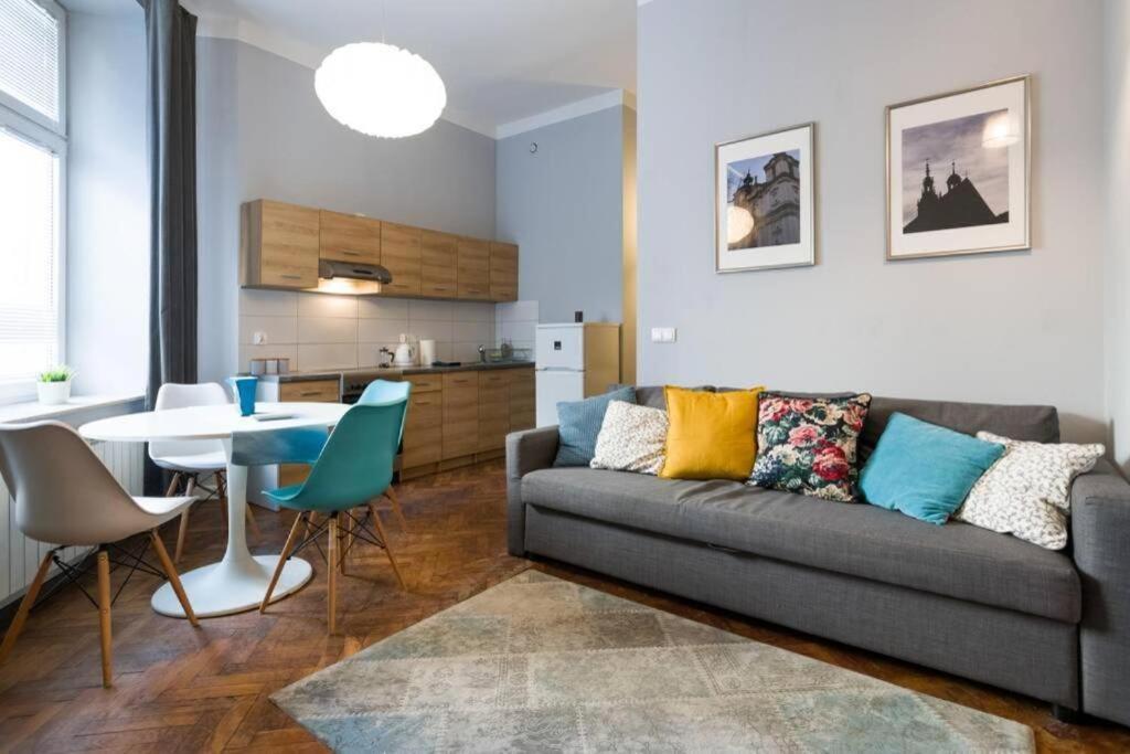 Perfect Place To Stay In Krakow City Center 40M2 W4 Bagian luar foto